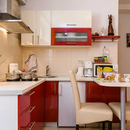 Dora -free Parking * טרוגיר