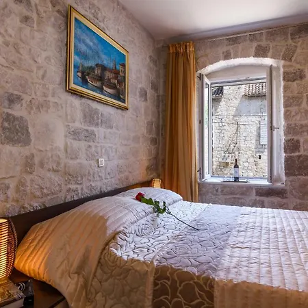 Apartamento Dora -free Parking Trogir