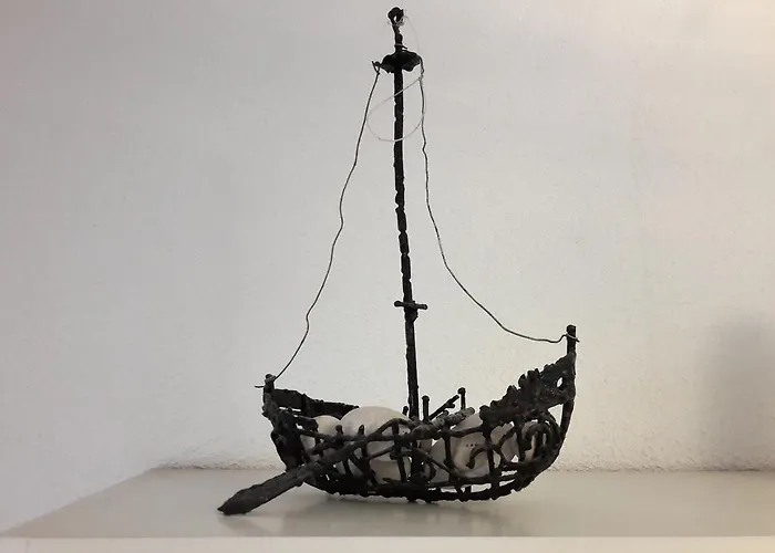 Dora -free Parking *